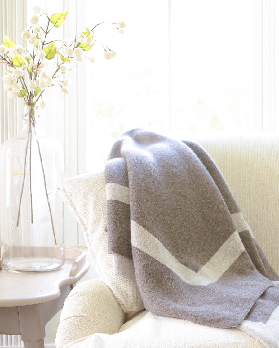 Homestead Knit Cashmere Throw Blanket in 100% Cashmere