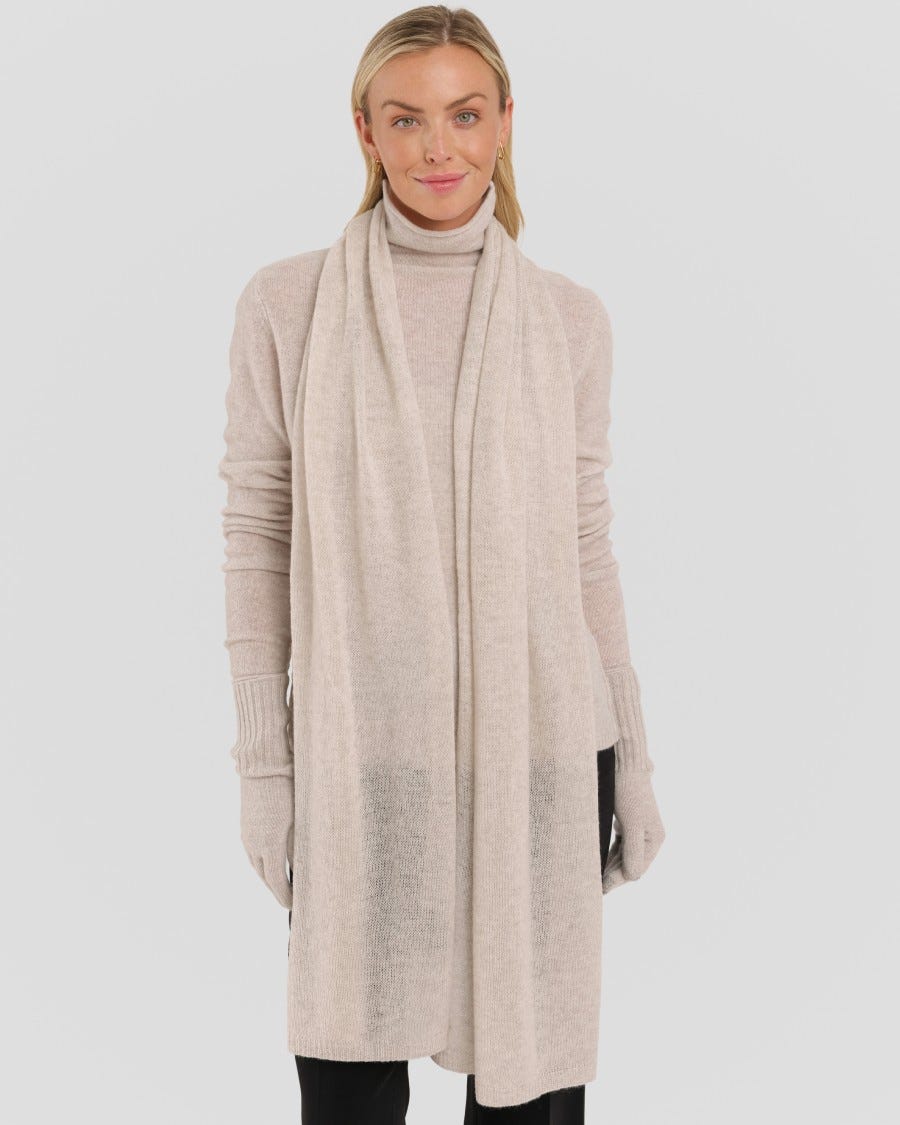 Image of 100% Cashmere Essential Scarf - Latte