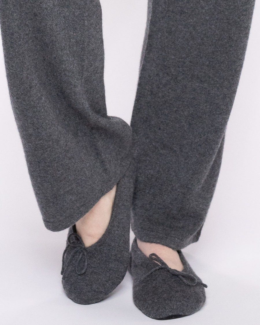 Women's Blue Cashmere Relax & Renew Slippers