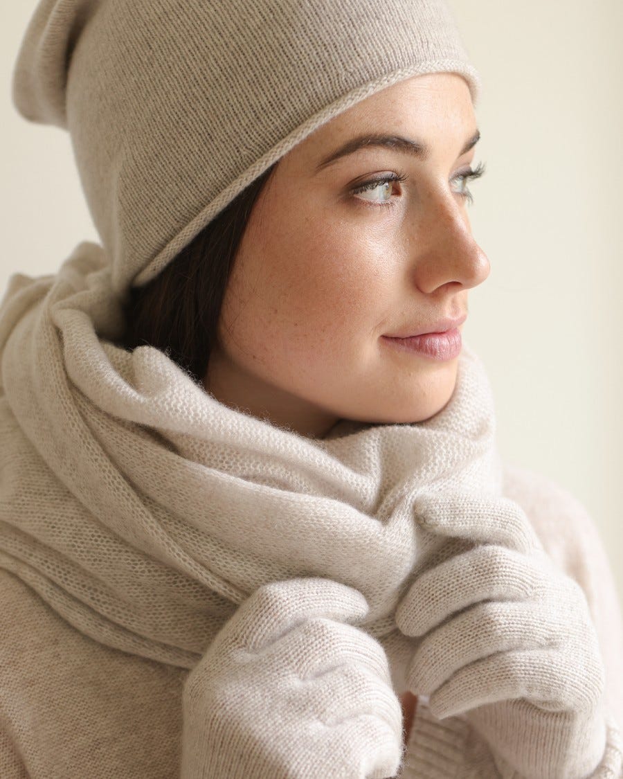 100% Cashmere Essential Slouchy Hat